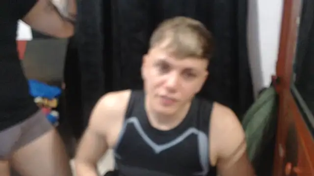 Snapshot of kike_energy chatting on July 14, 2:27 am kike energy online show from July 14, 2:27 am