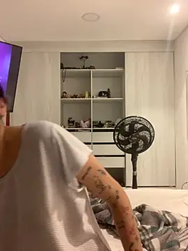ruemi rose online show from July 24, 5:27 am