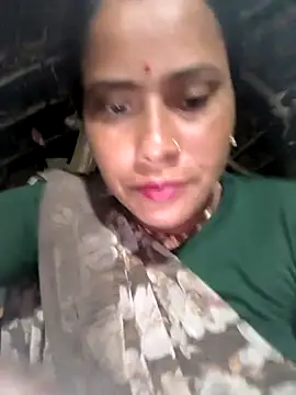 Snapshot of maneesha_10 chatting on July 12, 6:54 pm maneesha 10 online show from July 12, 6:54 pm
