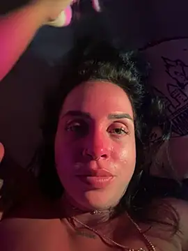 gtzluna2412 online show from July 27, 2:07 am
