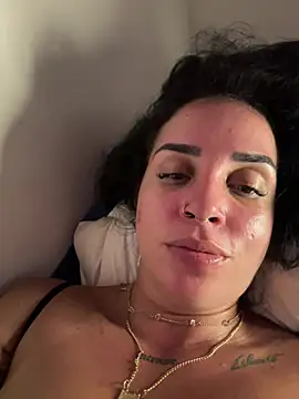 gtzluna2412 online show from July 31, 2:49 pm