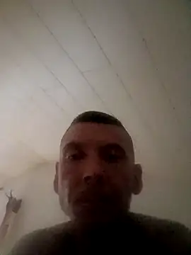 Snapshot of gagyi1234 chatting on July 12, 6:21 pm gagyi1234 online show from July 12, 6:21 pm