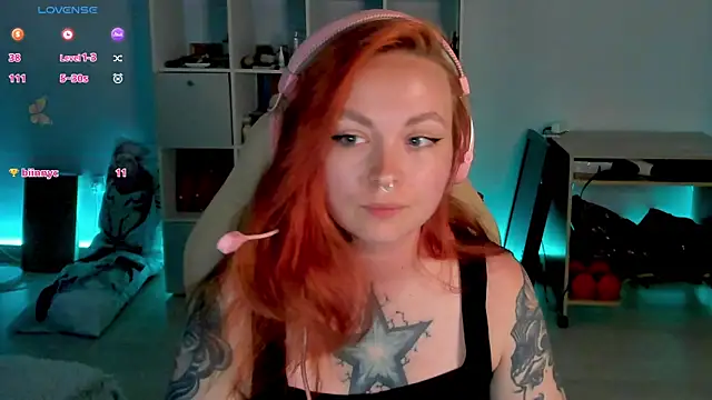 Annie  Bloom online show from July 29, 3:54 pm