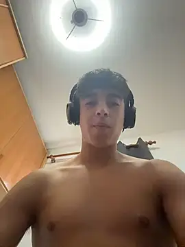 Snapshot of Andrexxxitoo chatting on July 25, 2:14 pm Andrexxxitoo online show from July 25, 2:14 pm
