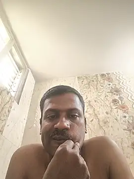 Snapshot of kannada-guy chatting on July 20, 7:22 am kannada-guy online show from July 20, 7:22 am