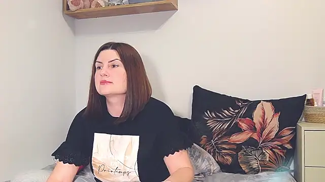 Snapshot of alisenties chatting on March 9, 4:22 pm alisenties online show from March 9, 4:22 pm