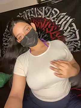 Snapshot of DaisyDreamz chatting on July 17, 7:30 pm DaisyDreamz online show from July 17, 7:30 pm