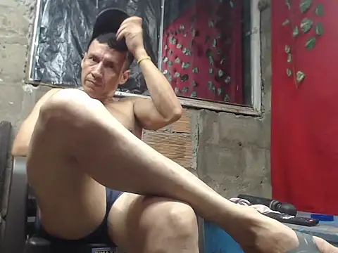 pareja sexyfire20 online show from July 18, 1:21 am