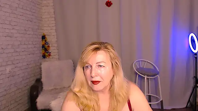 Samantha Si online show from February 4, 6:06 pm