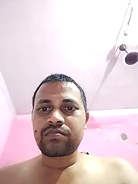 Snapshot of krvinay39 chatting on October 1, 8:48 pm krvinay39 online show from October 1, 8:48 pm