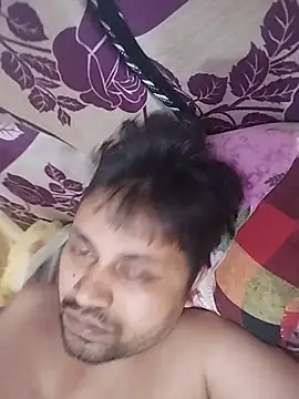 Snapshot of krvinay39 chatting on April 7, 6:30 pm krvinay39 online show from April 7, 6:30 pm