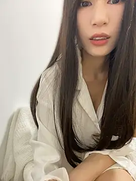 Emmaly999 online show from July 22, 12:30 pm