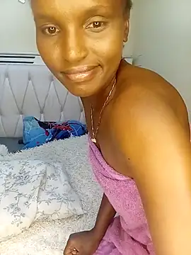 Sassy Lips online show from July 18, 6:50 am