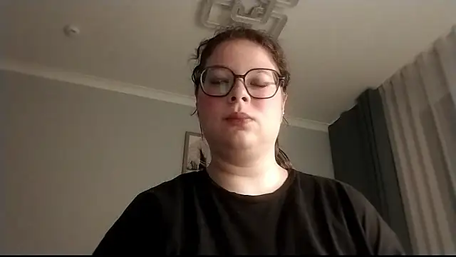 MulaVixen online show from July 19, 7:17 pm