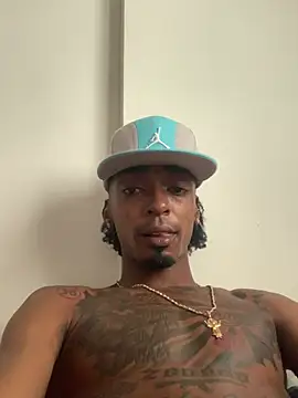 Snapshot of KINGMONEY98 chatting on July 17, 6:35 pm KINGMONEY98 online show from July 17, 6:35 pm