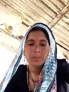 Neetujaan15 online show from July 18, 9:46 am