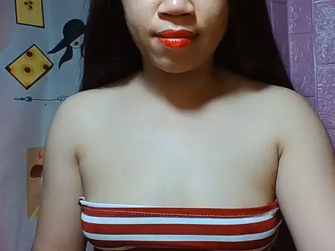 Snapshot of Aurora349 chatting on July 28, 4:50 pm Aurora349 online show from July 28, 4:50 pm