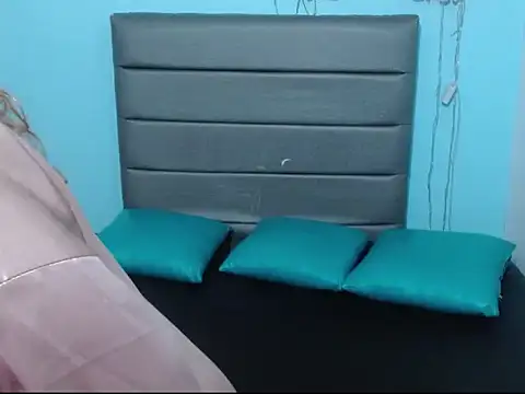 Snapshot of catherinegonzalesres chatting on July 21, 3:14 pm catherinegonzalesres online show from July 21, 3:14 pm