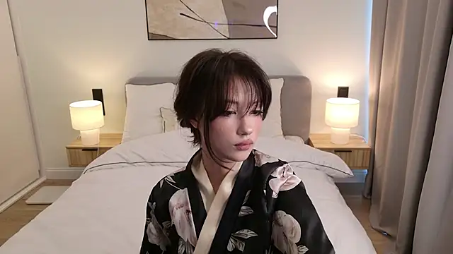 PeachyPaws online show from July 31, 10:03 am