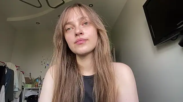 EarlenePedrogo online show from July 23, 7:28 am
