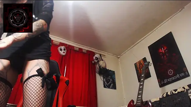 Snapshot of Amanda_Valeska chatting on January 3, 5:42 pm Amanda Valeska online show from January 3, 5:42 pm