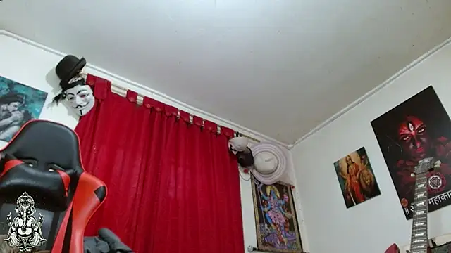 Snapshot of Amanda_Valeska chatting on July 28, 6:20 pm Amanda Valeska online show from July 28, 6:20 pm