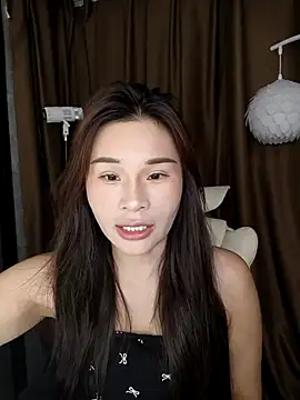 Snapshot of Lele0706 chatting on July 23, 6:33 am Lele0706 online show from July 23, 6:33 am