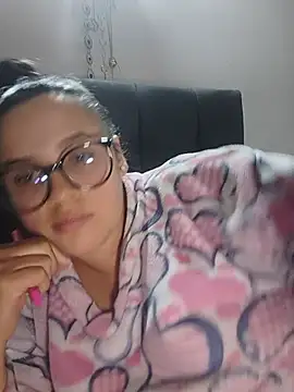 Snapshot of Mia_Rouse6 chatting on July 29, 12:42 am Mia Rouse6 online show from July 29, 12:42 am