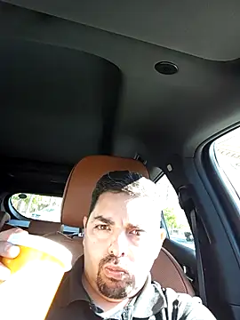 Snapshot of robredoj chatting on December 15, 12:31 pm robredoj online show from December 15, 12:31 pm