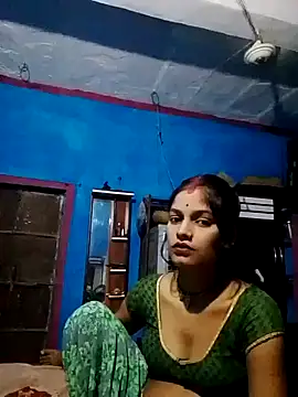 Sonamm live online show from August 3, 4:44 pm