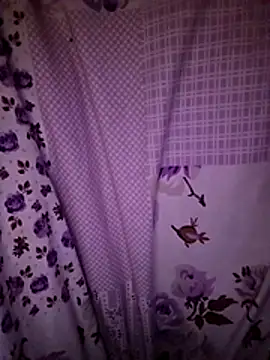 Snapshot of cemalaslan chatting on July 25, 9:01 pm cemalaslan online show from July 25, 9:01 pm