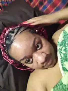 Snapshot of pretinha_folgosa chatting on July 29, 9:35 pm pretinha folgosa online show from July 29, 9:35 pm