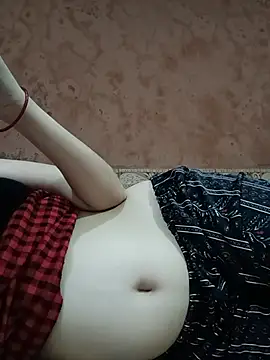 Girlnew online show from August 7, 7:32 am