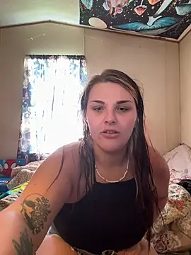 lulbabbby online show from July 25, 7:55 pm