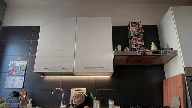 theitalianbear online show from January 16, 1:48 pm