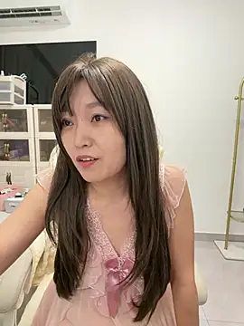 Snapshot of LingYuexi chatting on July 27, 5:20 pm LingYuexi online show from July 27, 5:20 pm
