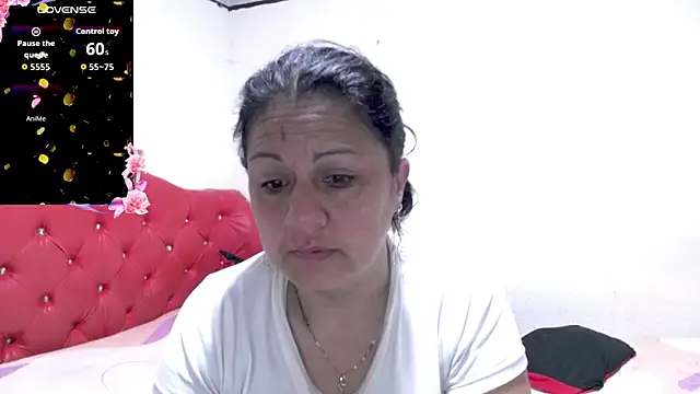 Snapshot of sexy_jhoan88 chatting on May 25, 8:53 am sexy jhoan88 online show from May 25, 8:53 am