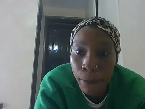 Snapshot of Sweet-assy chatting on August 2, 6:17 pm Sweet-assy online show from August 2, 6:17 pm