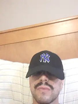 Davidsweat7 online show from July 28, 11:37 pm