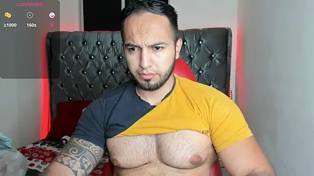 mrloganfuck1 online show from July 1, 6:15 am