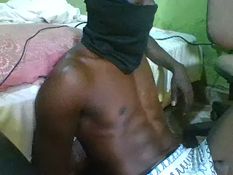 Snapshot of blakkvirus chatting on December 22, 9:55 am blakkvirus online show from December 22, 9:55 am