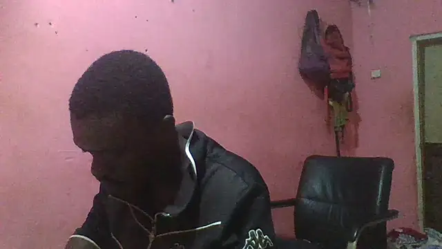 Snapshot of blakkvirus chatting on September 30, 3:55 am blakkvirus online show from September 30, 3:55 am