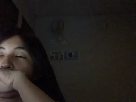 Aivia Hika online show from July 29, 2:26 pm