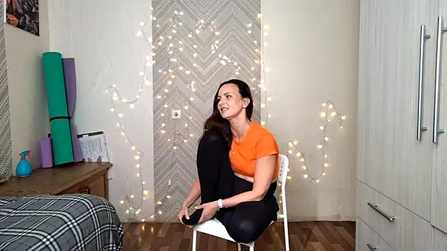 Snapshot of VictoriaBennettt chatting on July 31, 6:13 am VictoriaBennettt online show from July 31, 6:13 am