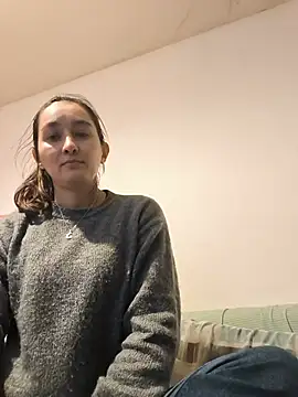 Snapshot of Bellamyr chatting on August 1, 10:52 pm Bellamyr online show from August 1, 10:52 pm
