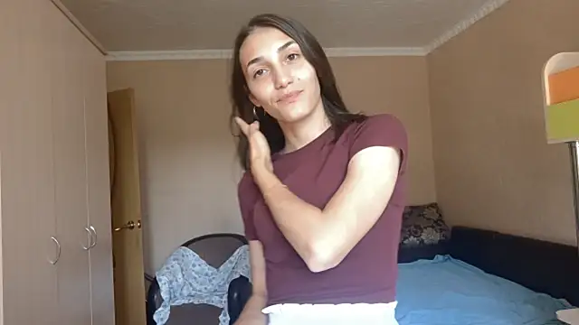 KenyattaKatzman online show from July 31, 9:19 am