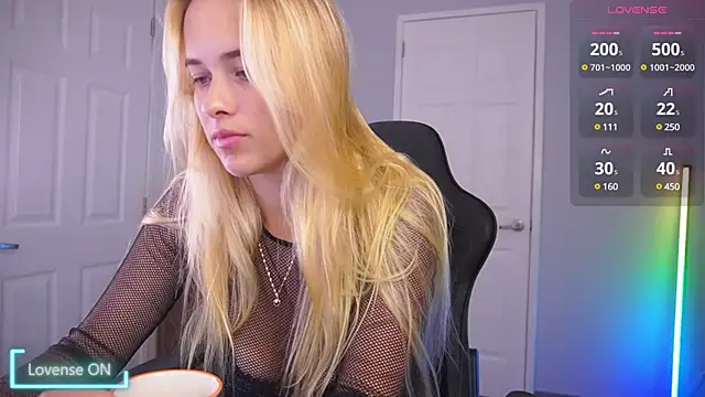 DanikaDillan online show from January 8, 2:14 am