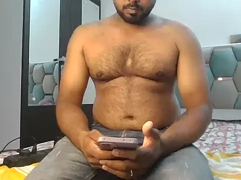 Snapshot of Marathi_couple143 chatting on August 5, 1:58 pm Marathi couple143 online show from August 5, 1:58 pm