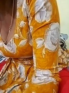 Lovely-Deepa online show from August 3, 3:49 pm