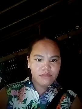 Snapshot of Lily-bi chatting on August 7, 8:16 am Lily-bi online show from August 7, 8:16 am